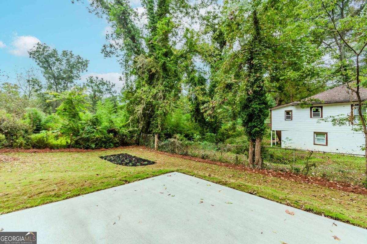 217 Wynnwood Drive Atlanta - 36