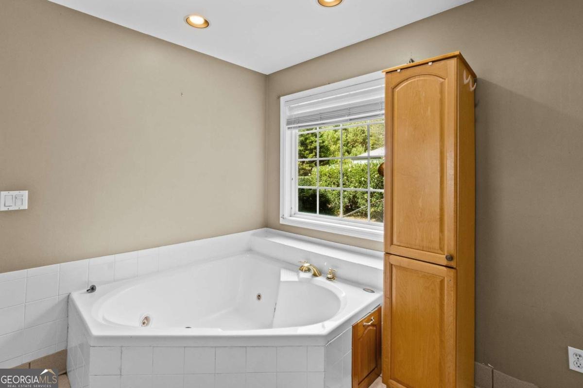 282 Turner Road Rome - 10