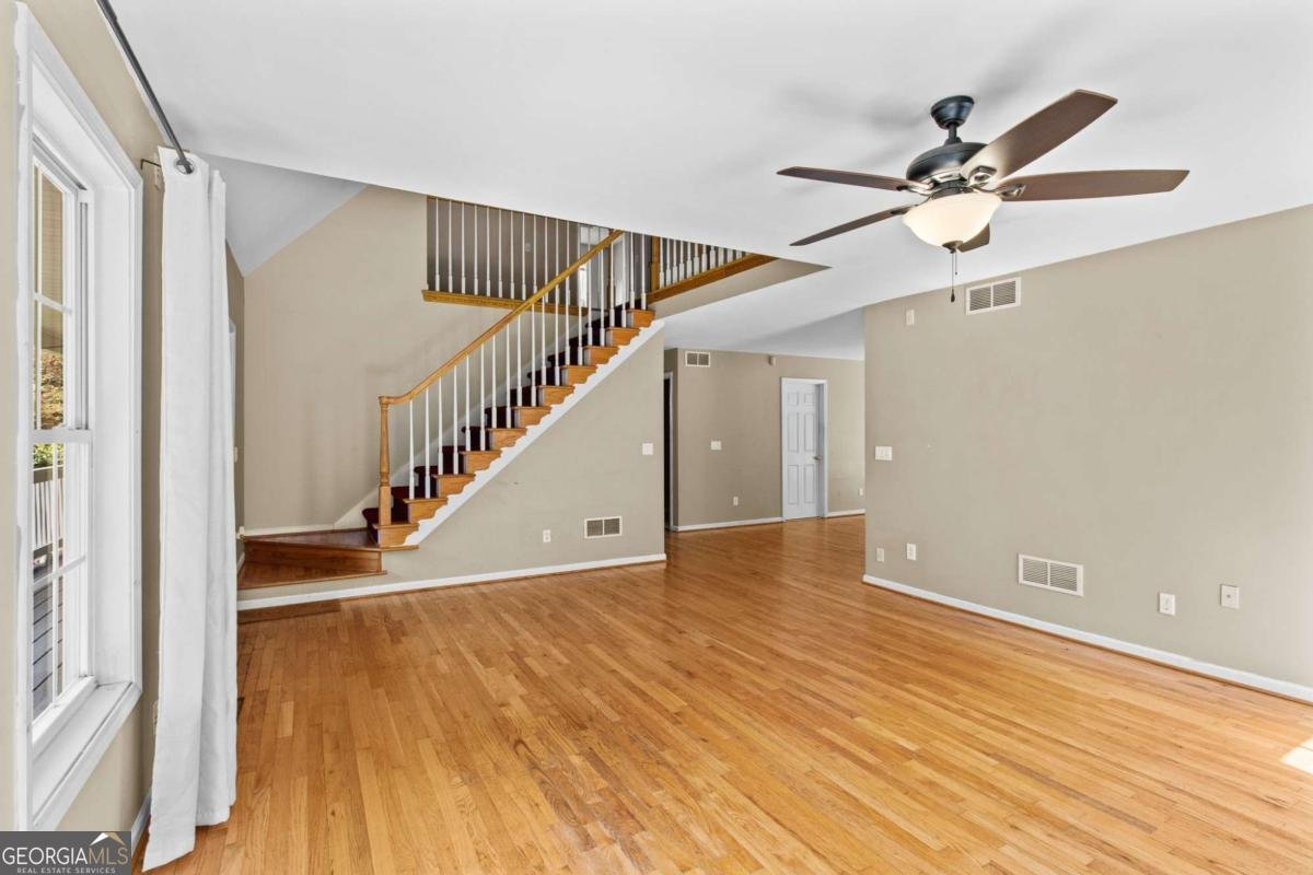 282 Turner Road Rome - 4
