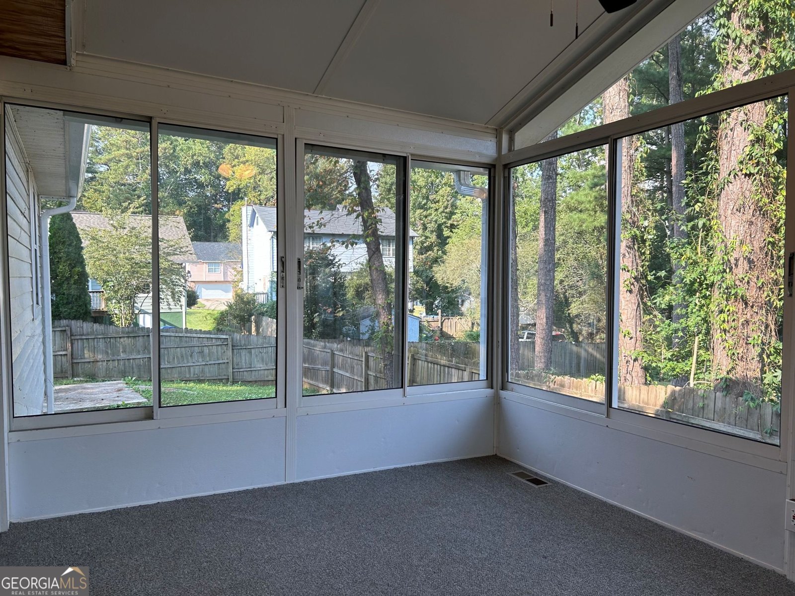 2200 Sandridge Place Atlanta - 2