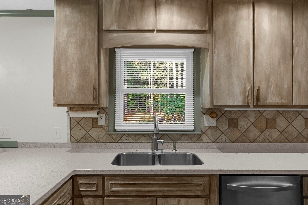 144 Parson Road Dallas - 16