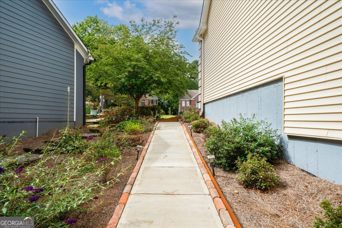 1660 Gladewood Drive Johns Creek - 2
