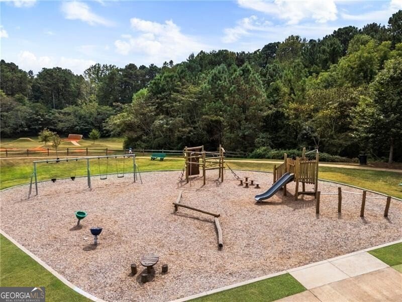 4070 Cooper Lake Drive Smyrna - 47