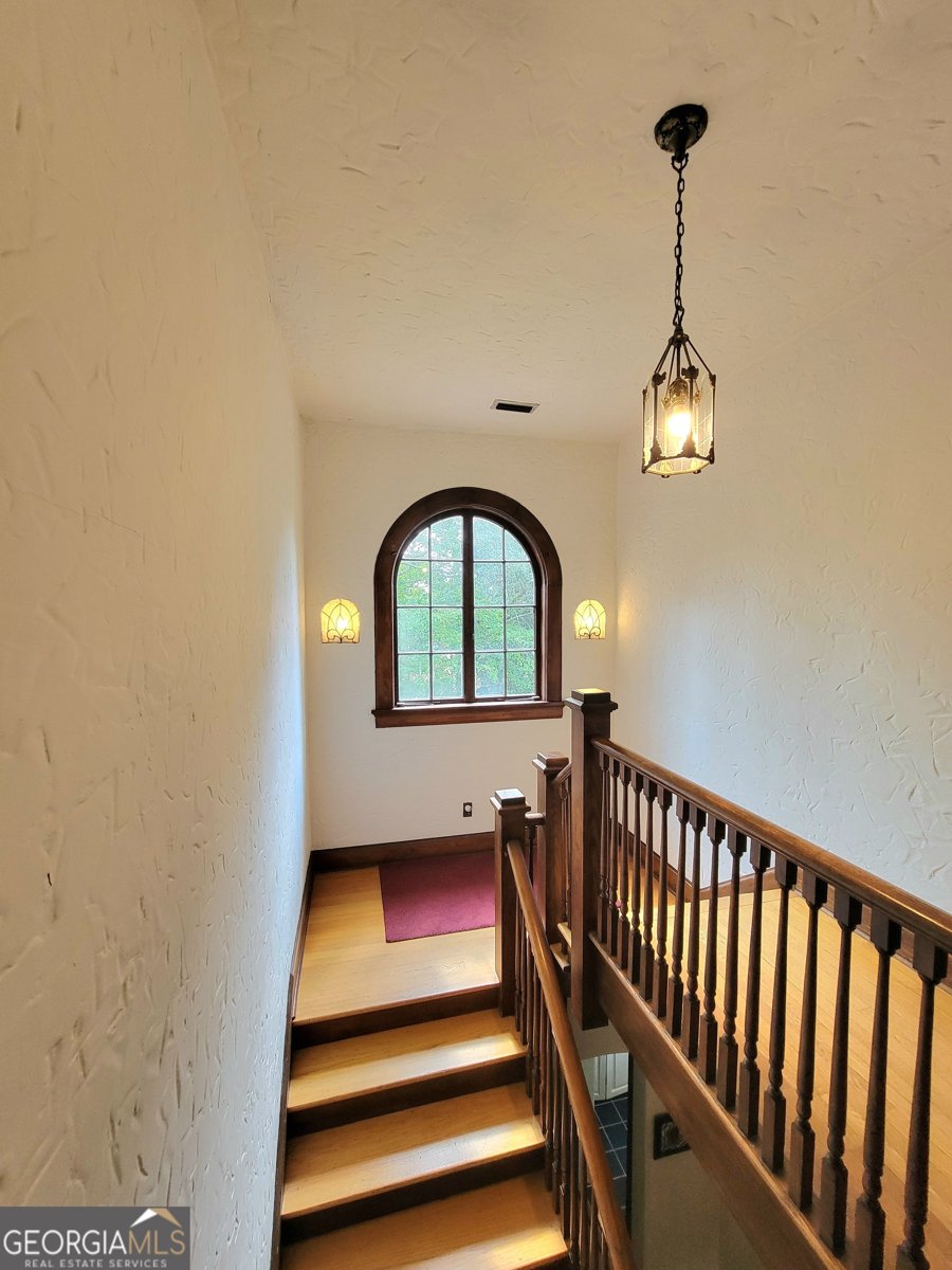 1211 Main Street Roanoke - 27