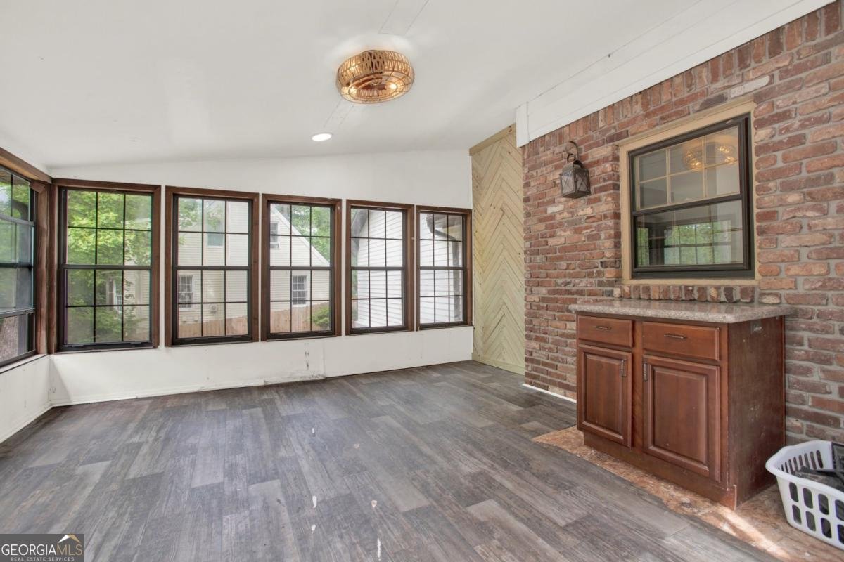 3270 Brookview Drive Marietta - 38