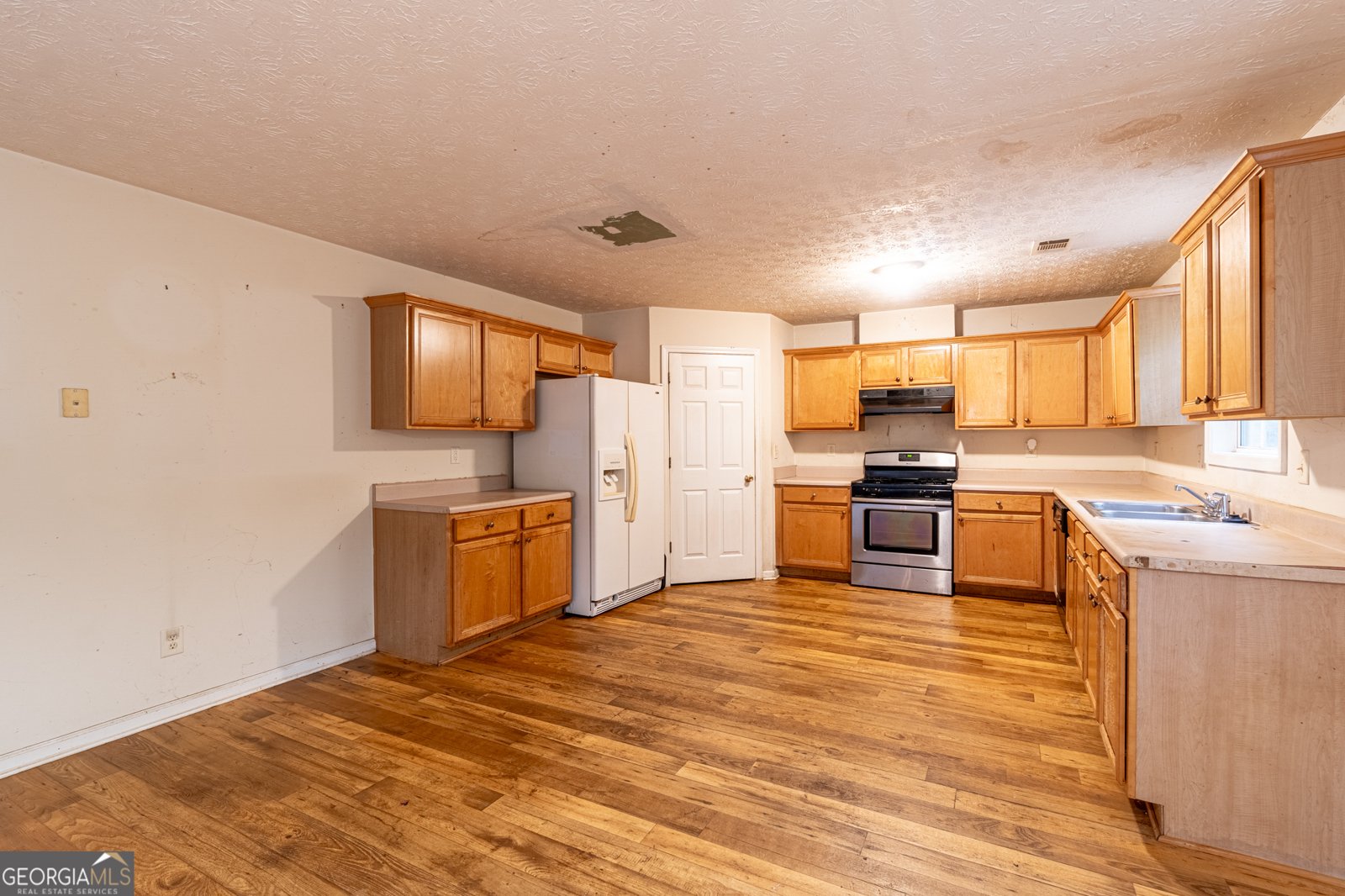 395 PAPER MILL Drive Lawrenceville - 17