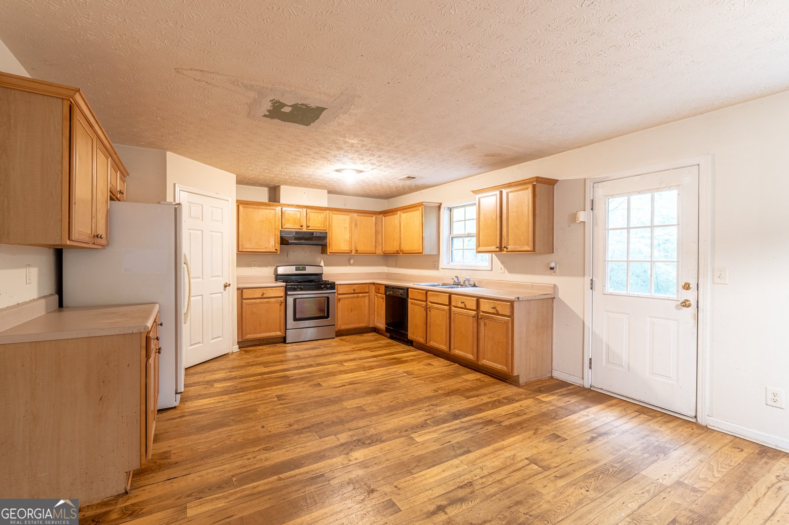 395 PAPER MILL Drive Lawrenceville - 18