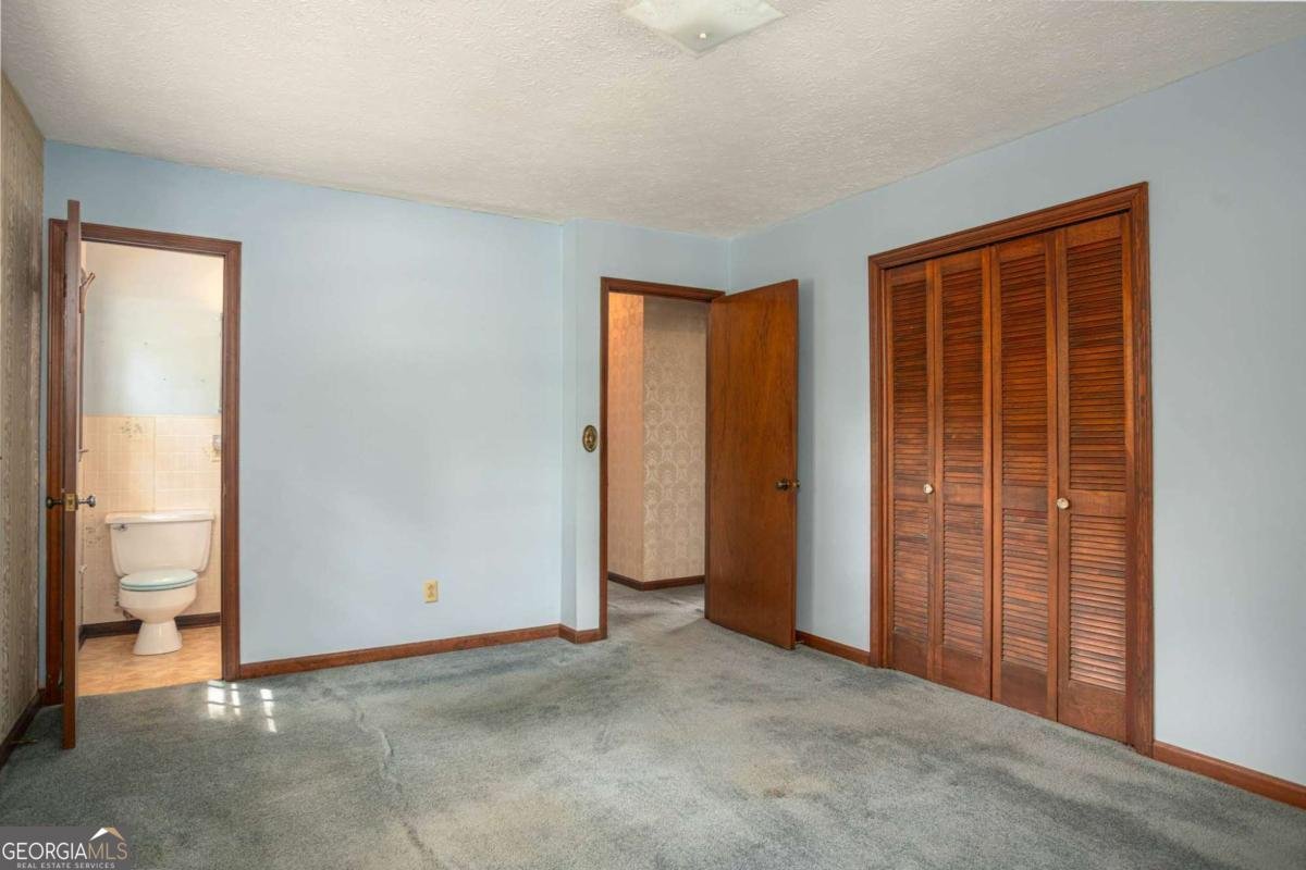 3516 Nowlin Road Kennesaw - 23