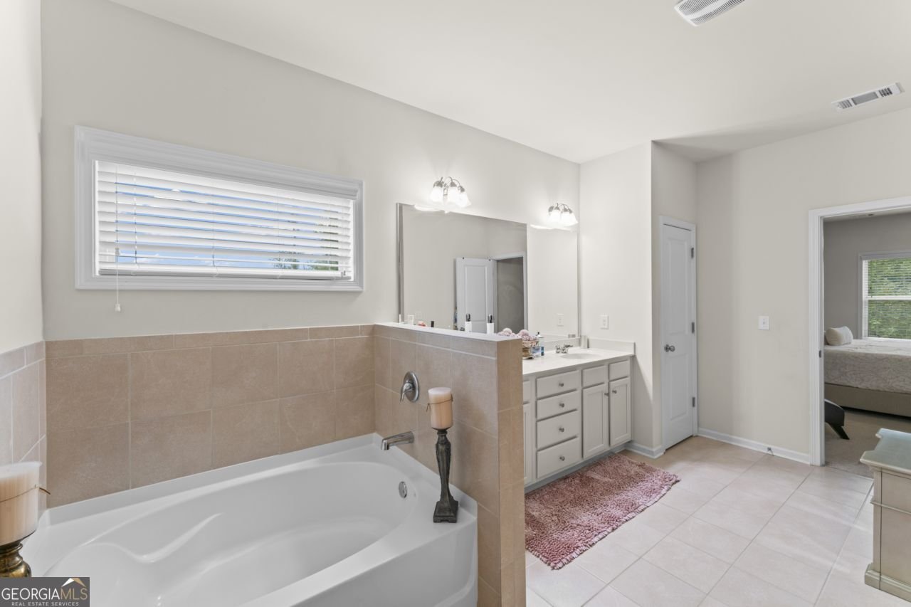 297 Aylesbury Boulevard McDonough - 28