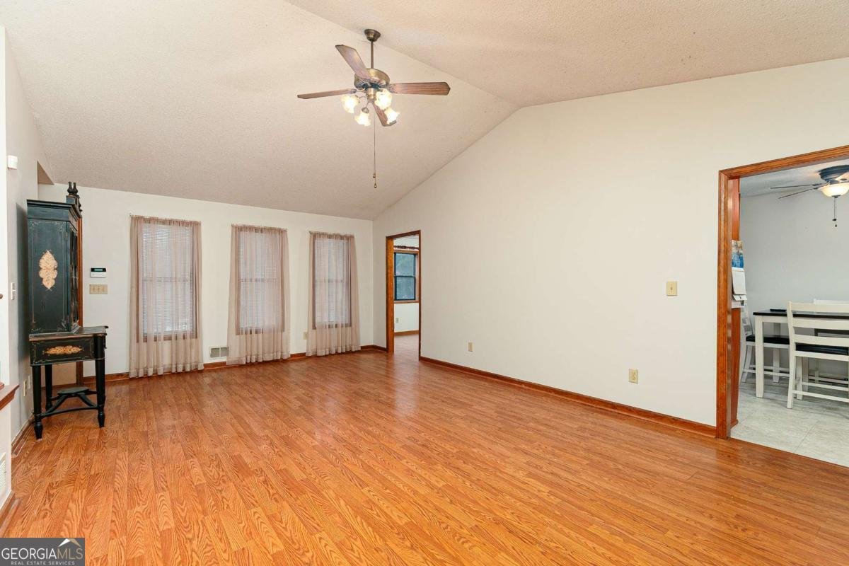 4804 Norma Lane Powder Springs - 5