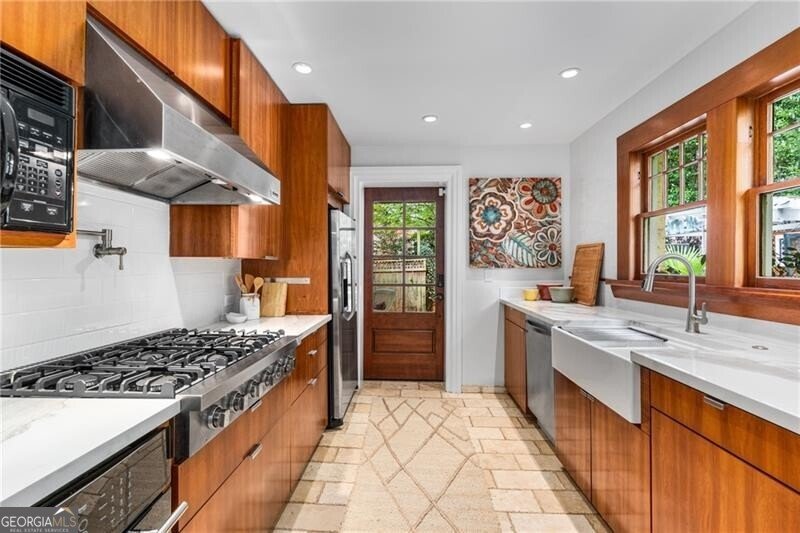 1064 Glenwood Avenue Atlanta - 11