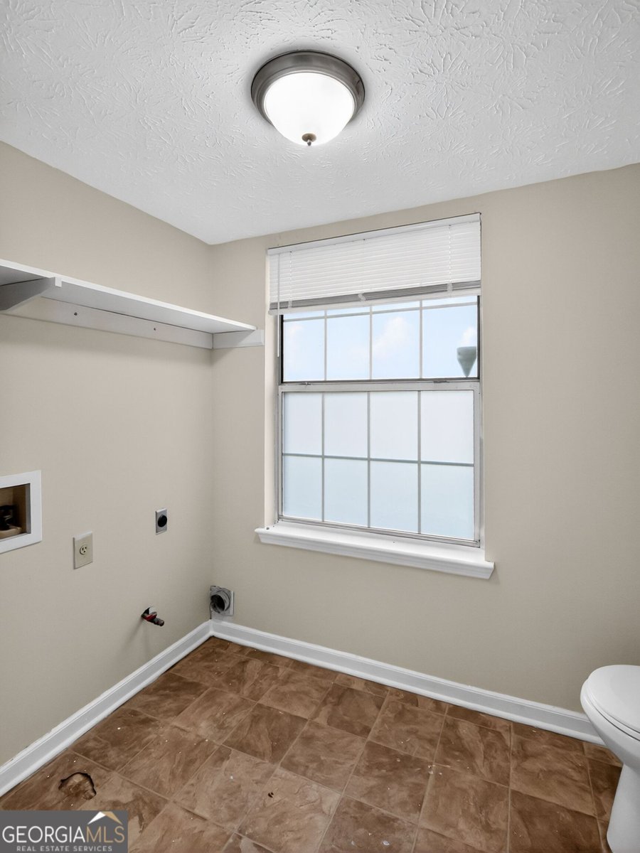 2432 Stratford Court Decatur - 33