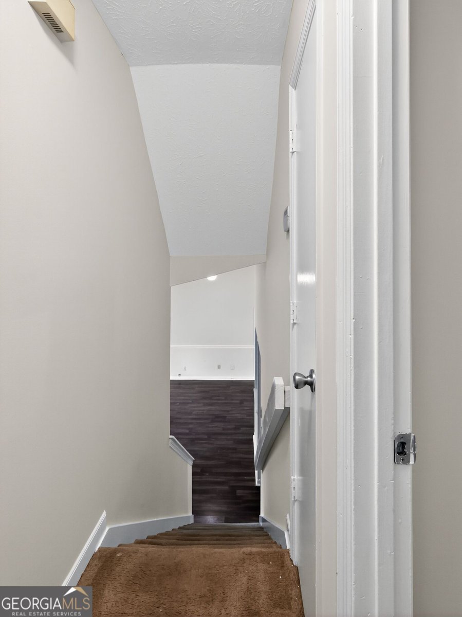 2432 Stratford Court Decatur - 34