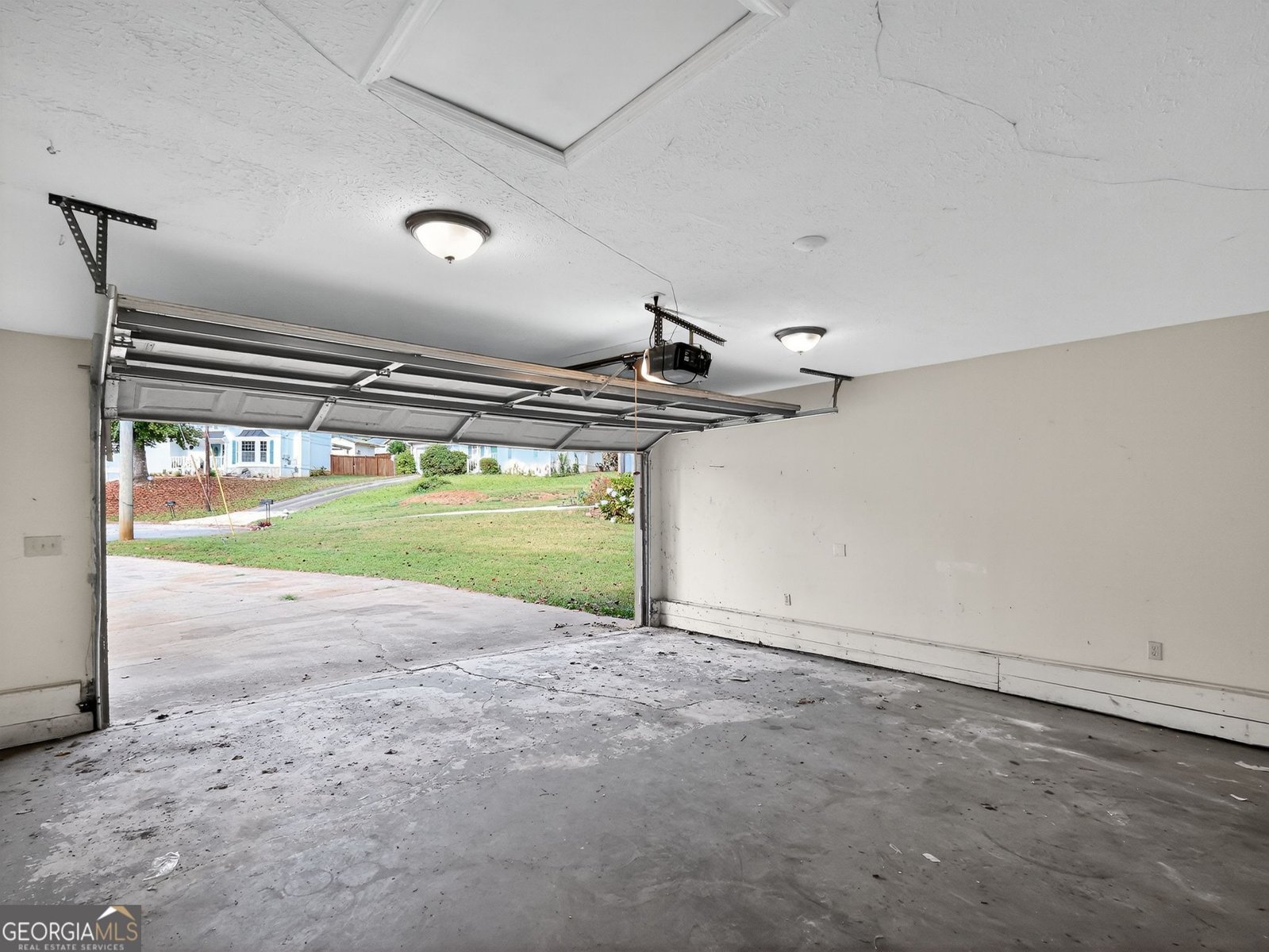 2432 Stratford Court Decatur - 37