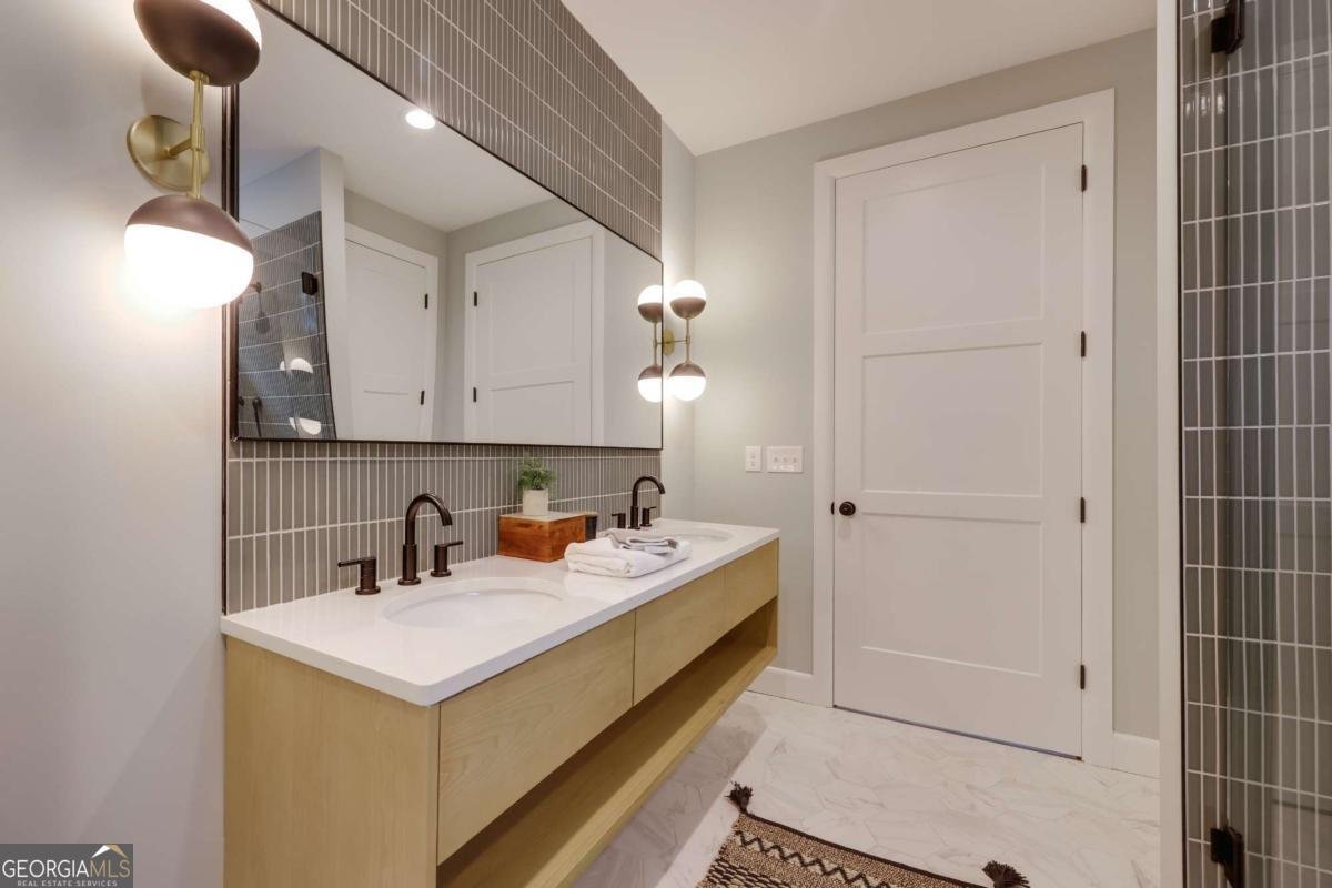 290 Hodgson Drive Athens - 24