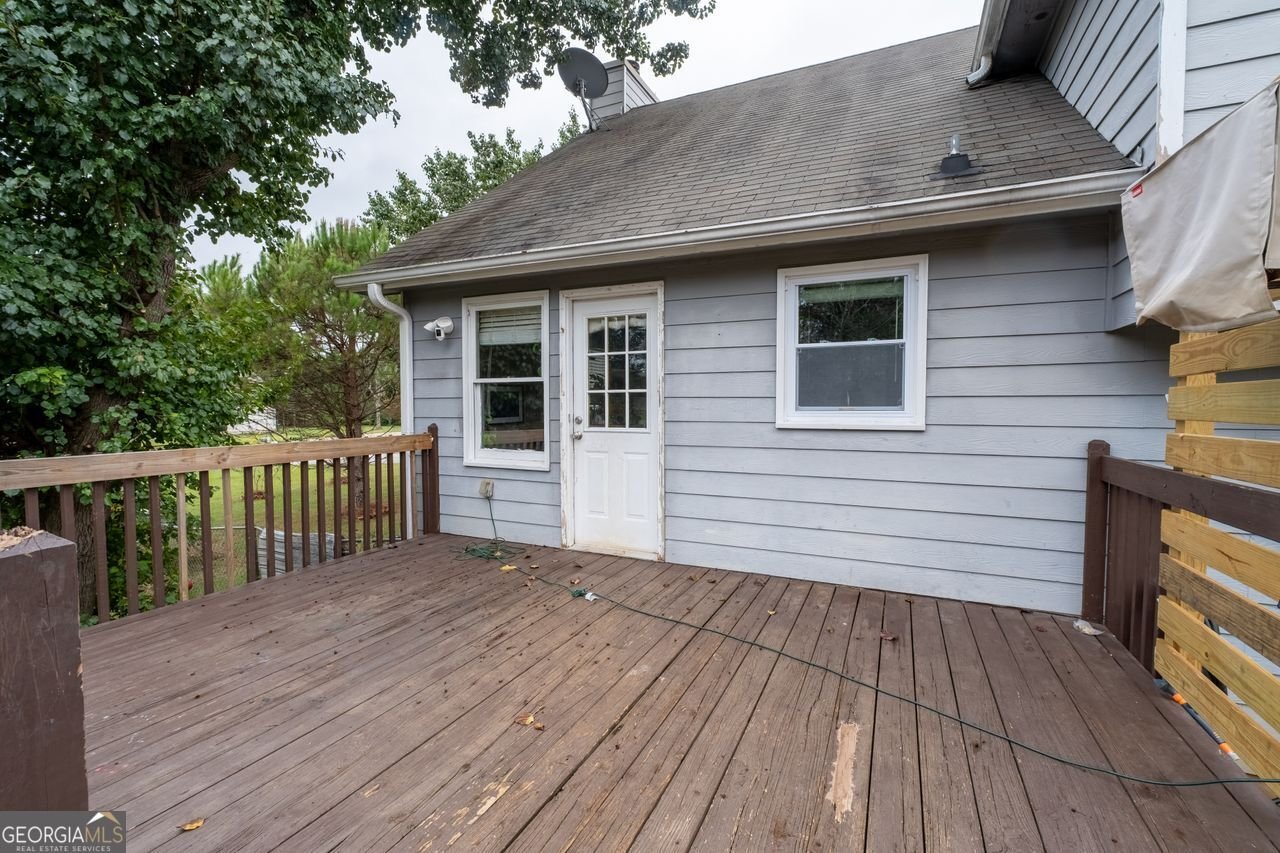 180 WOODBRIDGE Drive Dallas - 26