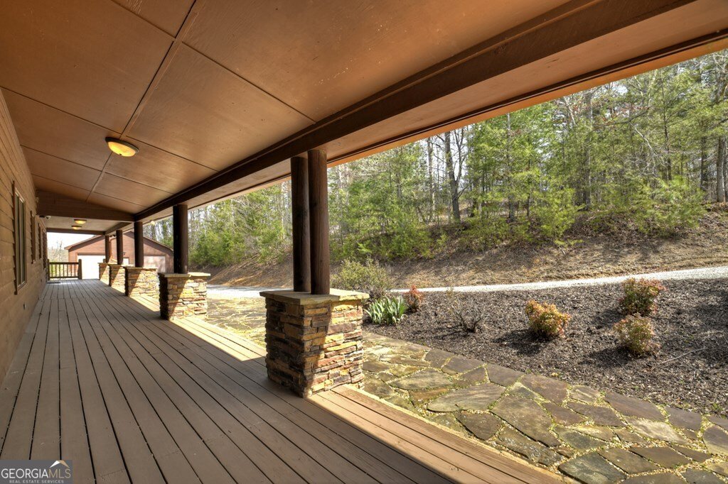 908 Cashes Valley Road Cherry Log - 39