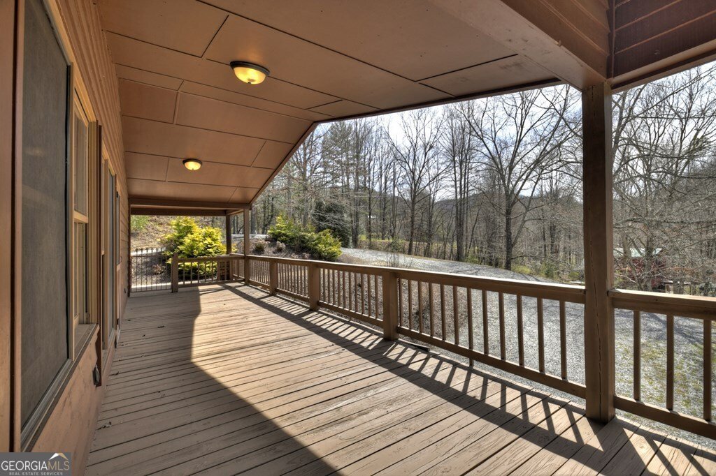 908 Cashes Valley Road Cherry Log - 41