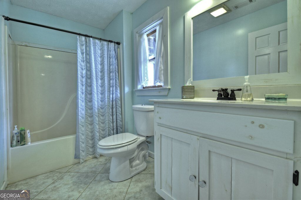 908 Cashes Valley Road Cherry Log - 59