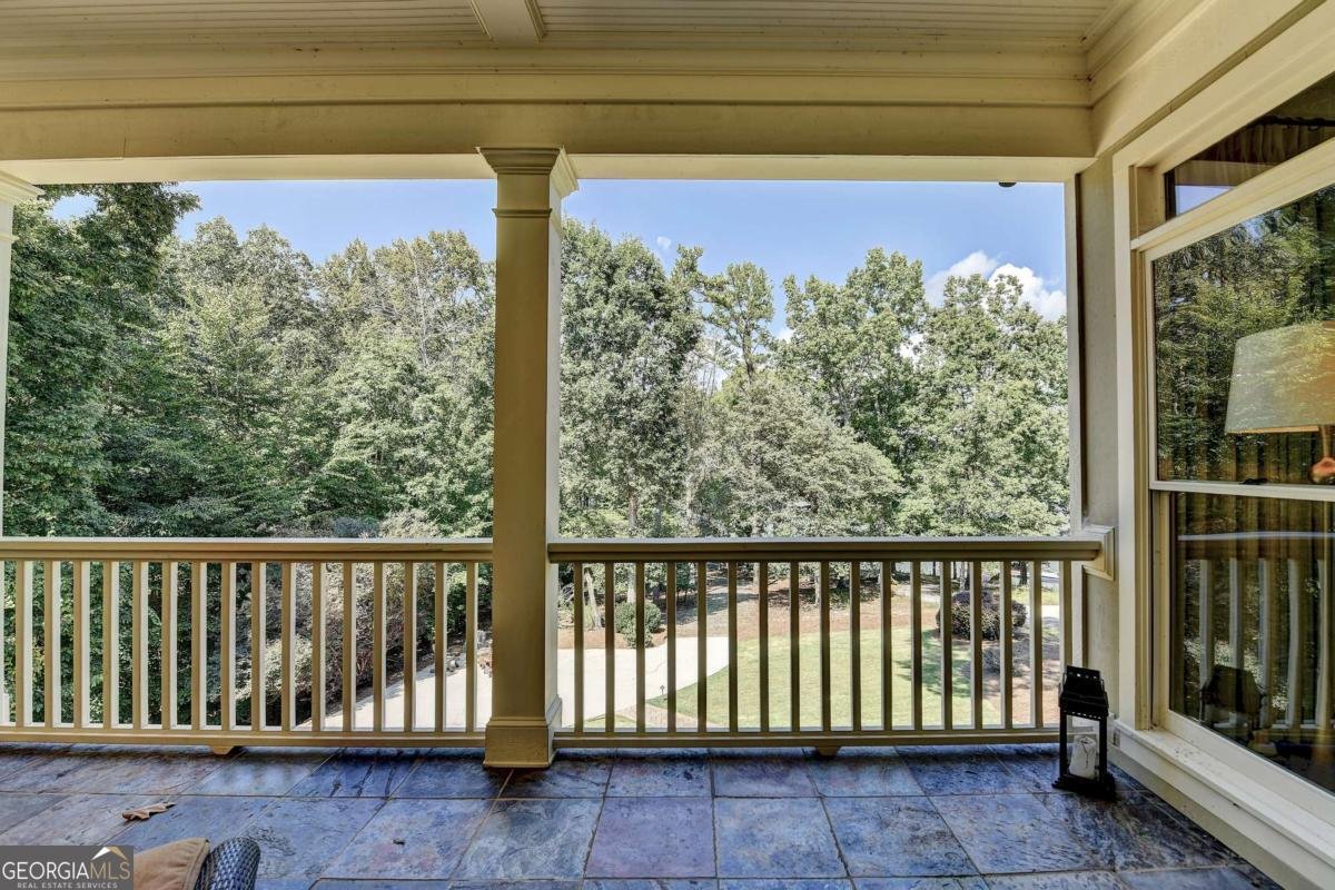5151 Indian Circle Gainesville - 33