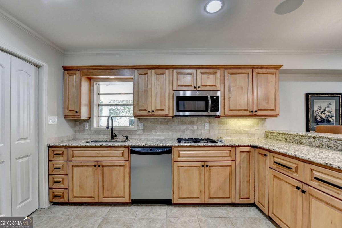 5151 Indian Circle Gainesville - 37