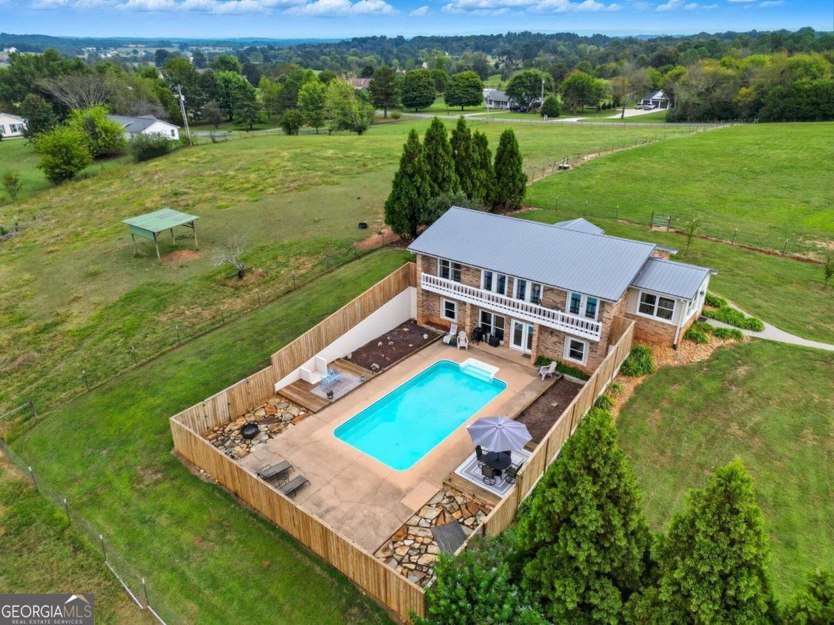 234 Triple D Drive Adairsville - 24