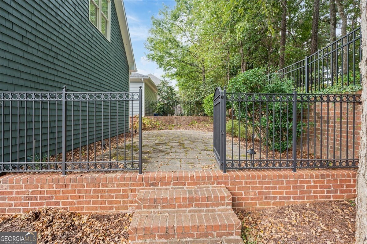 932 Manor Parc Drive Decatur - 24