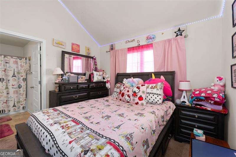 2748 Village Park Drive Ellenwood - 31