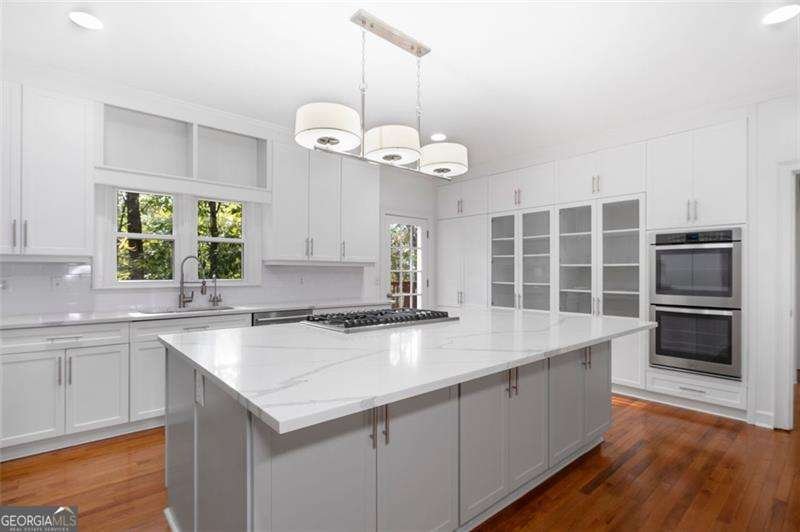 8705 River Bluff Lane Roswell - 16