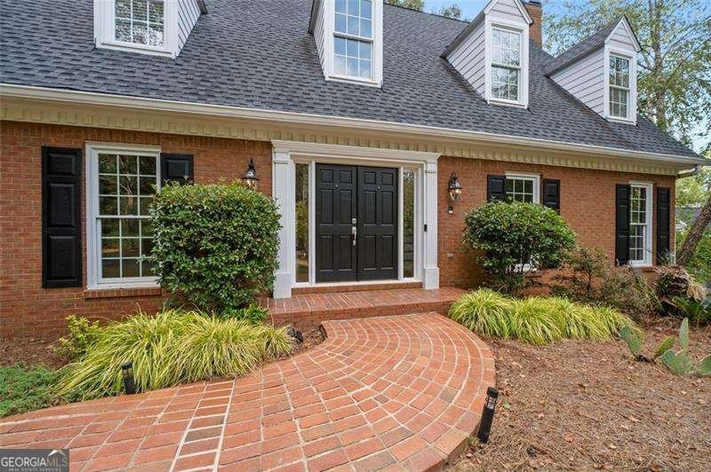 8705 River Bluff Lane Roswell - 2