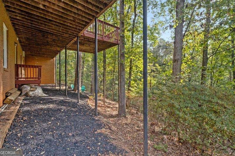 8705 River Bluff Lane Roswell - 54