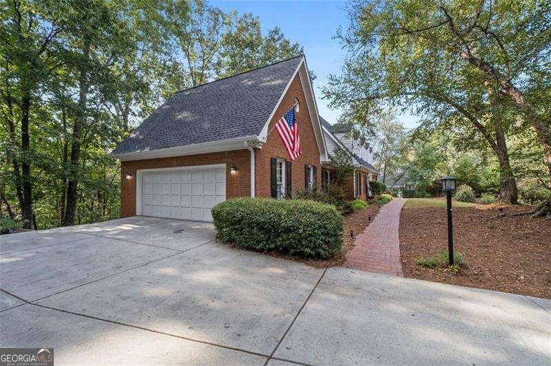8705 River Bluff Lane Roswell - 7