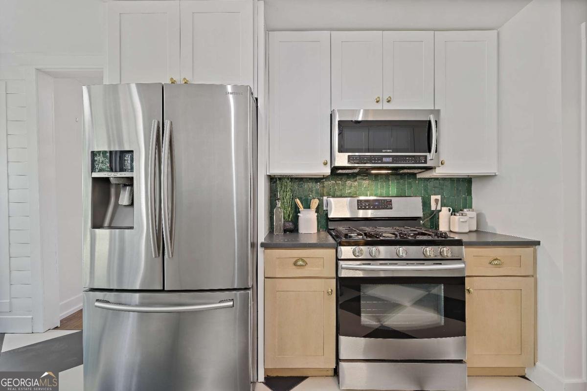 6841 Woodcreek Lane Douglasville - 24