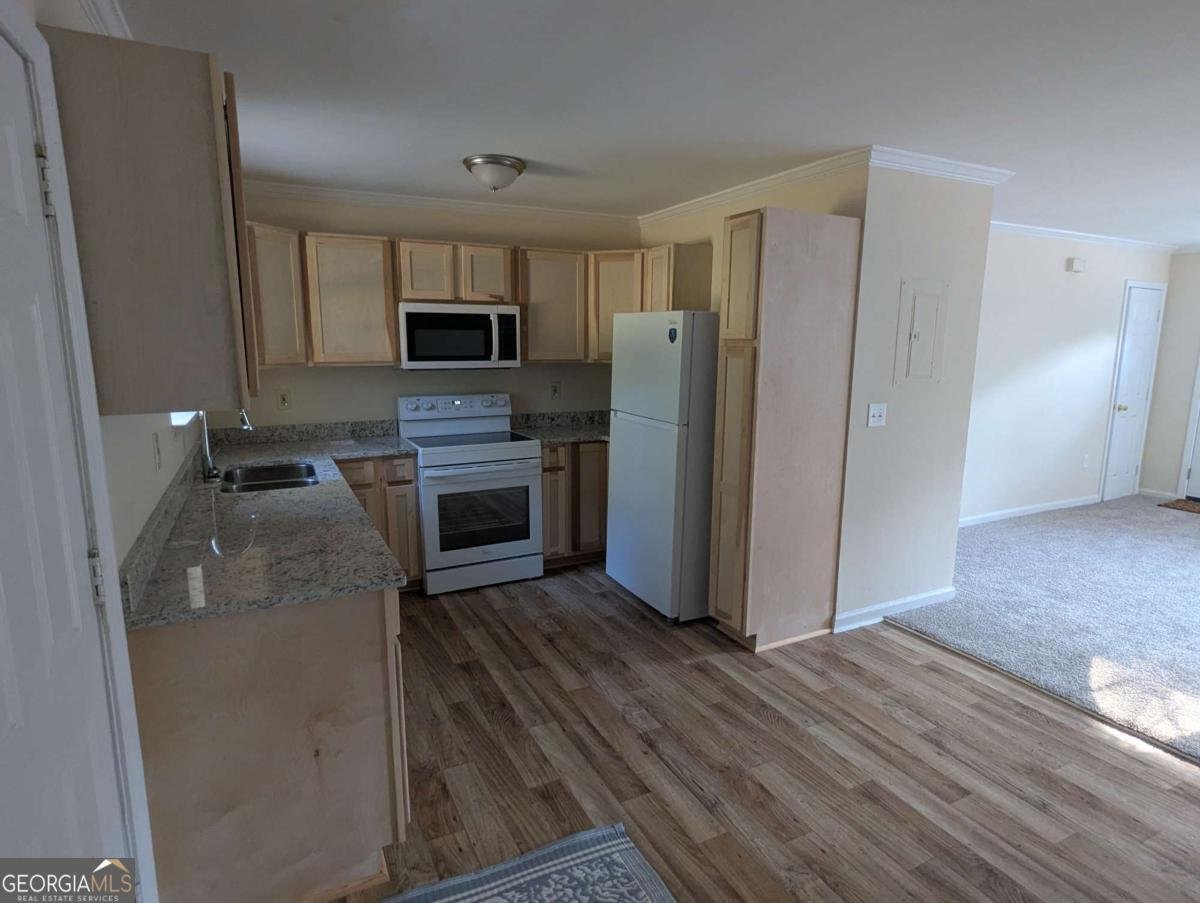 6085 Hotel Street Austell - 13
