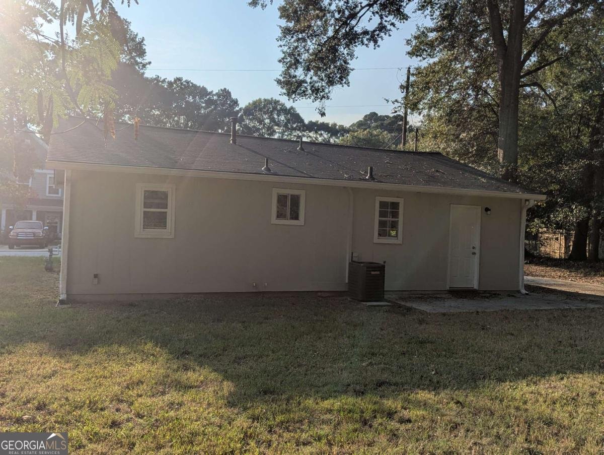 6085 Hotel Street Austell - 2