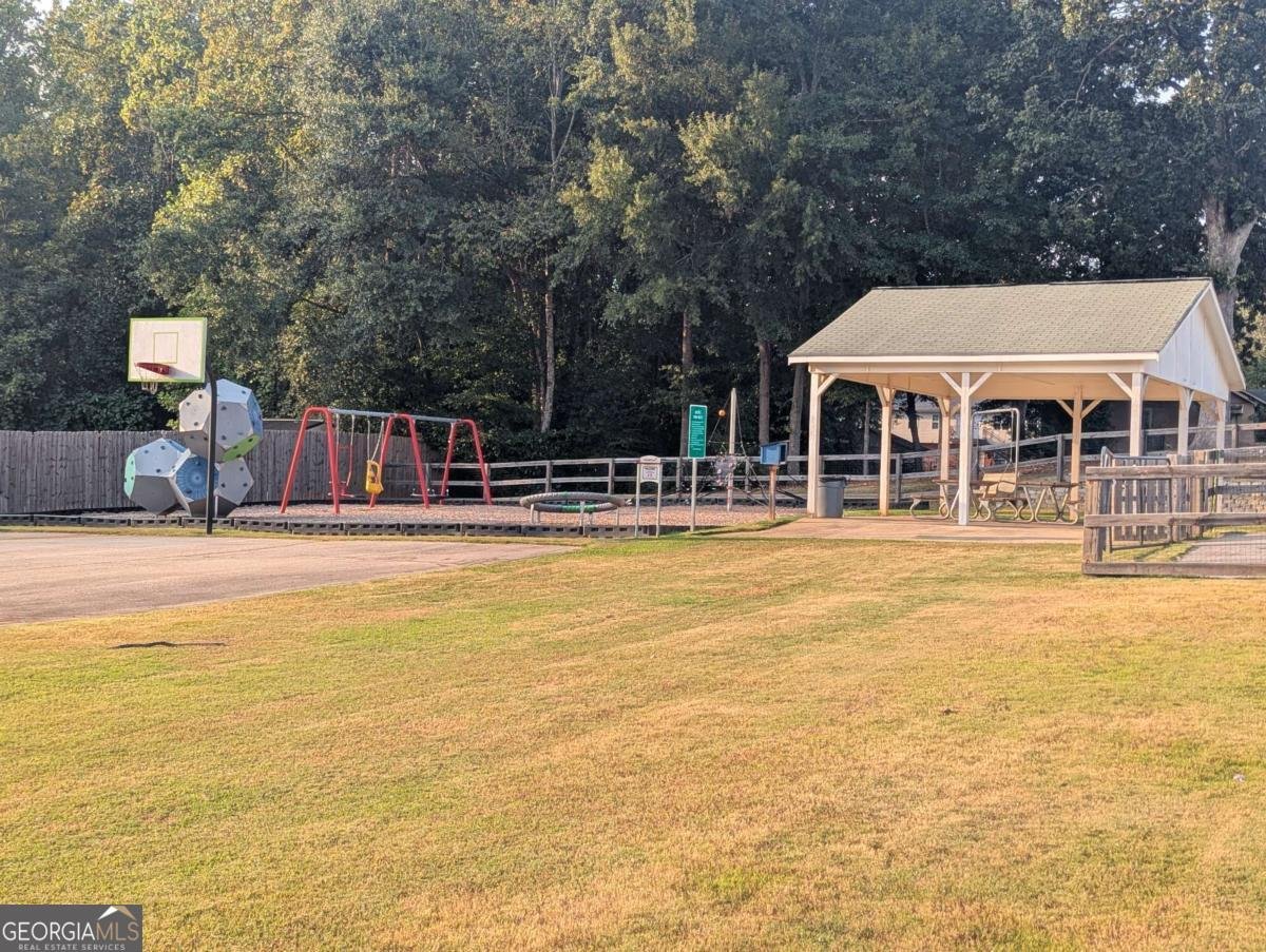 6085 Hotel Street Austell - 28