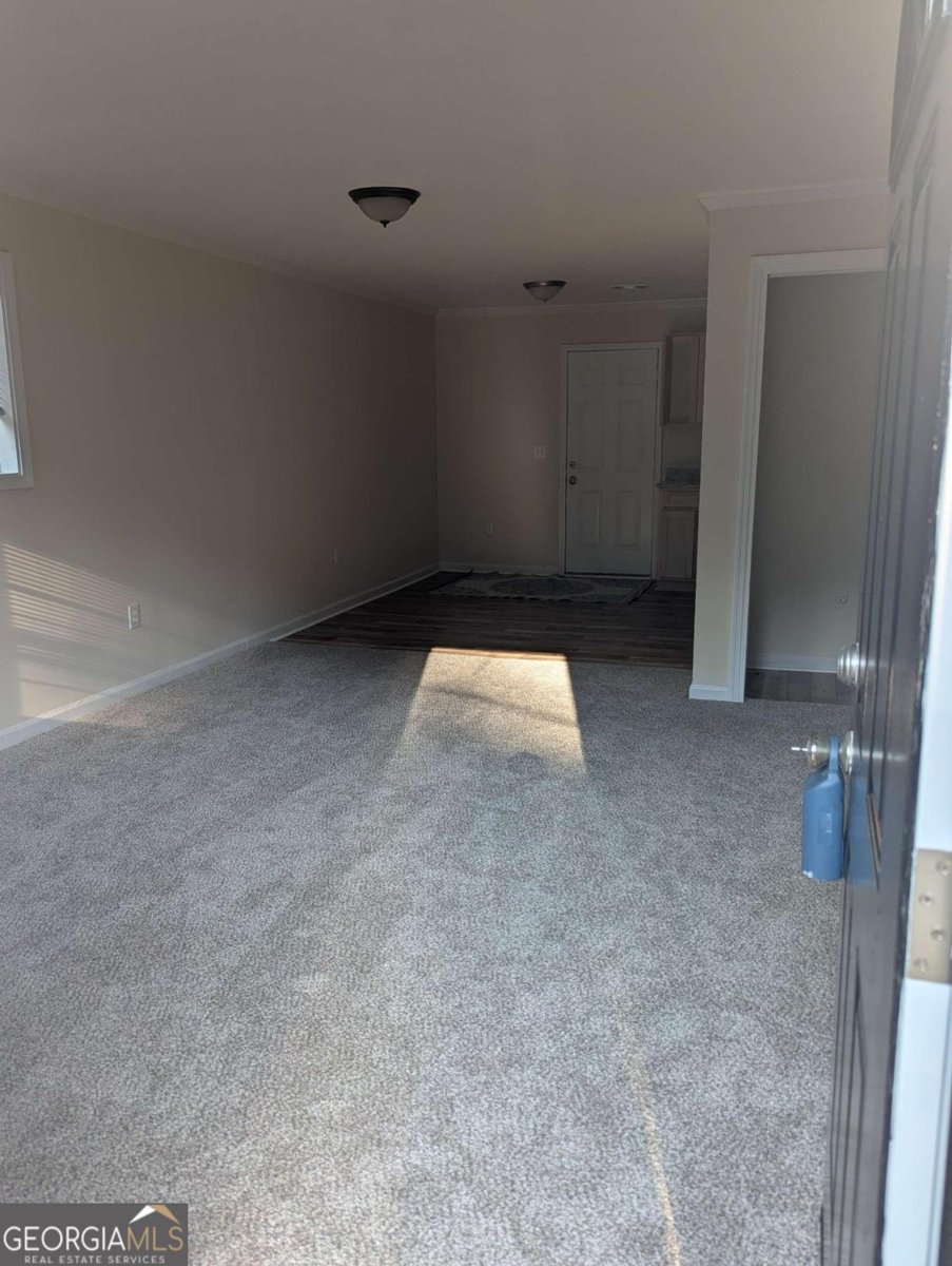 6085 Hotel Street Austell - 6