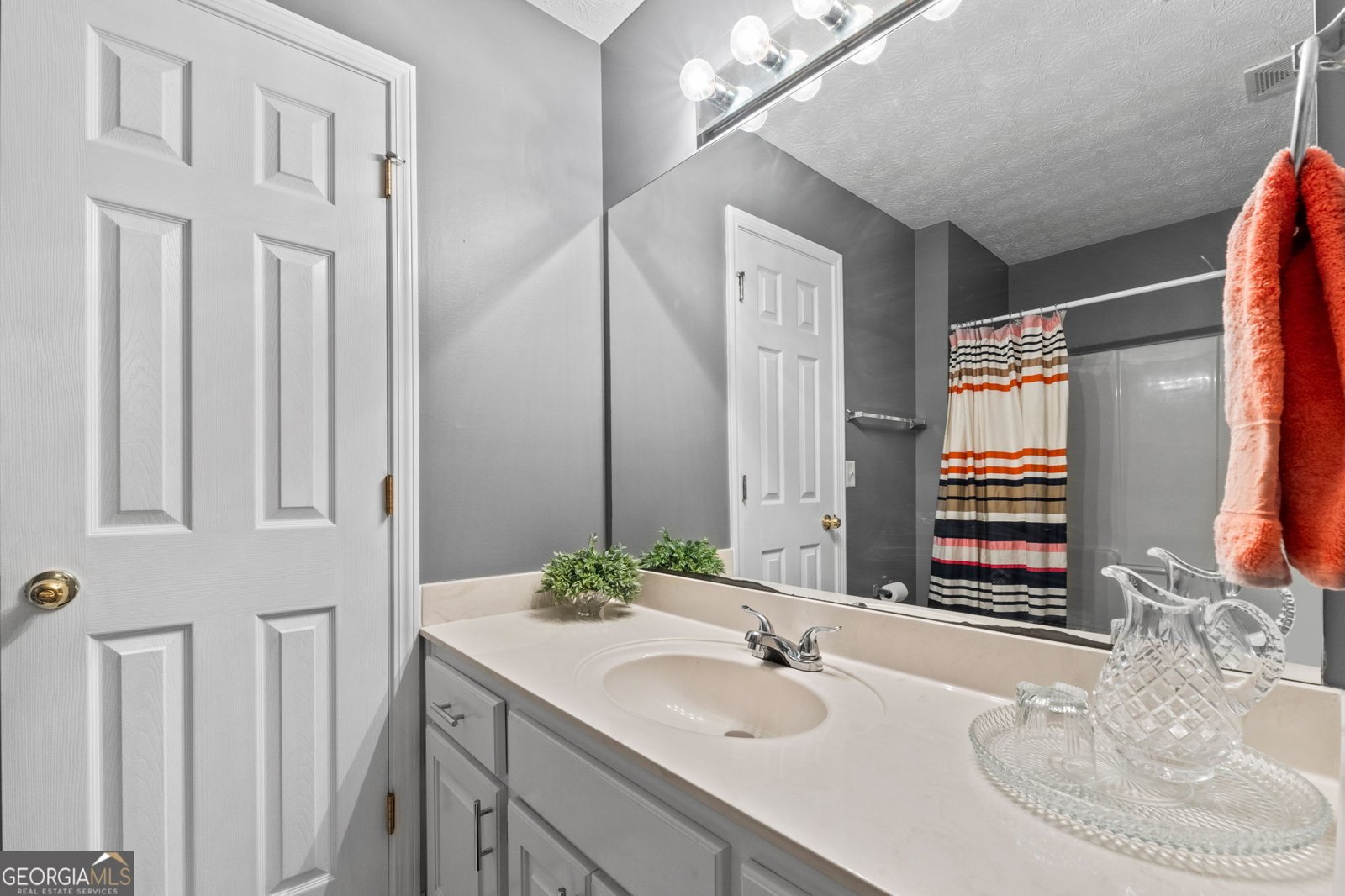 192 Ashley Drive McDonough - 27