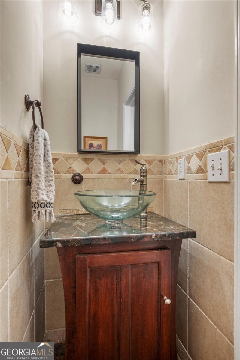 1520 Timber Trace Canton - 17