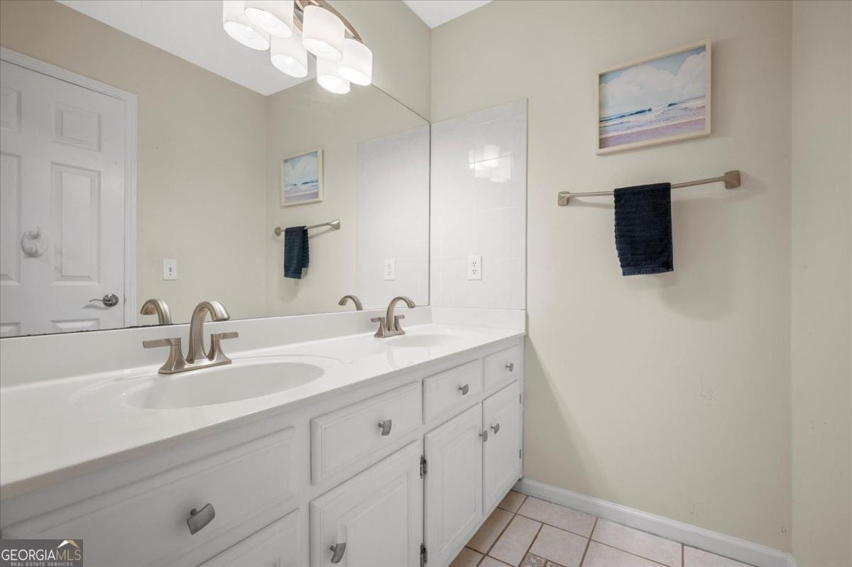 1520 Timber Trace Canton - 35