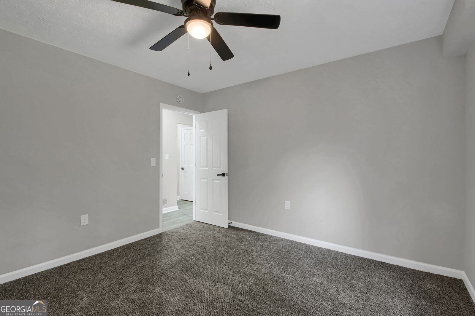 295 LAMDEN Court Lawrenceville - 22