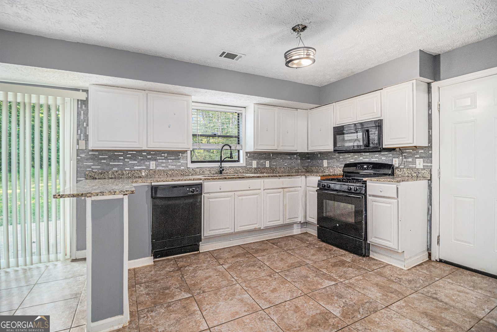 195 Bend Trail Jonesboro - 9