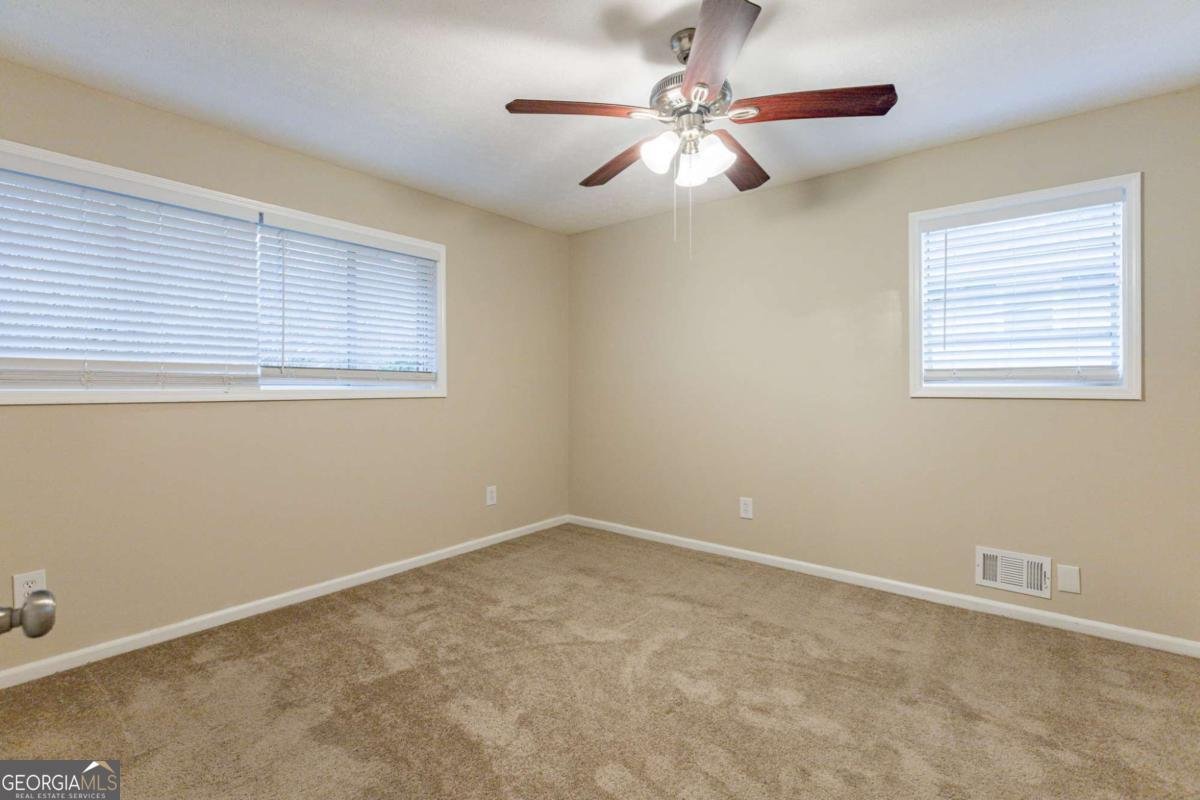 2761 Whisper Court Douglasville - 12