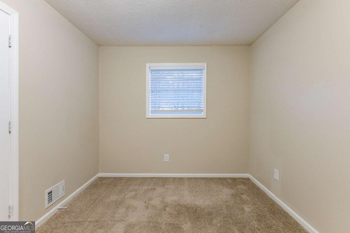 2761 Whisper Court Douglasville - 14