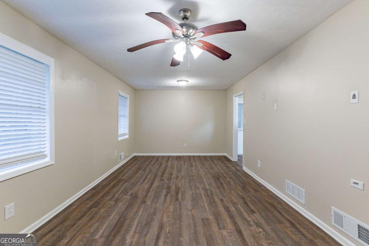 2761 Whisper Court Douglasville - 8