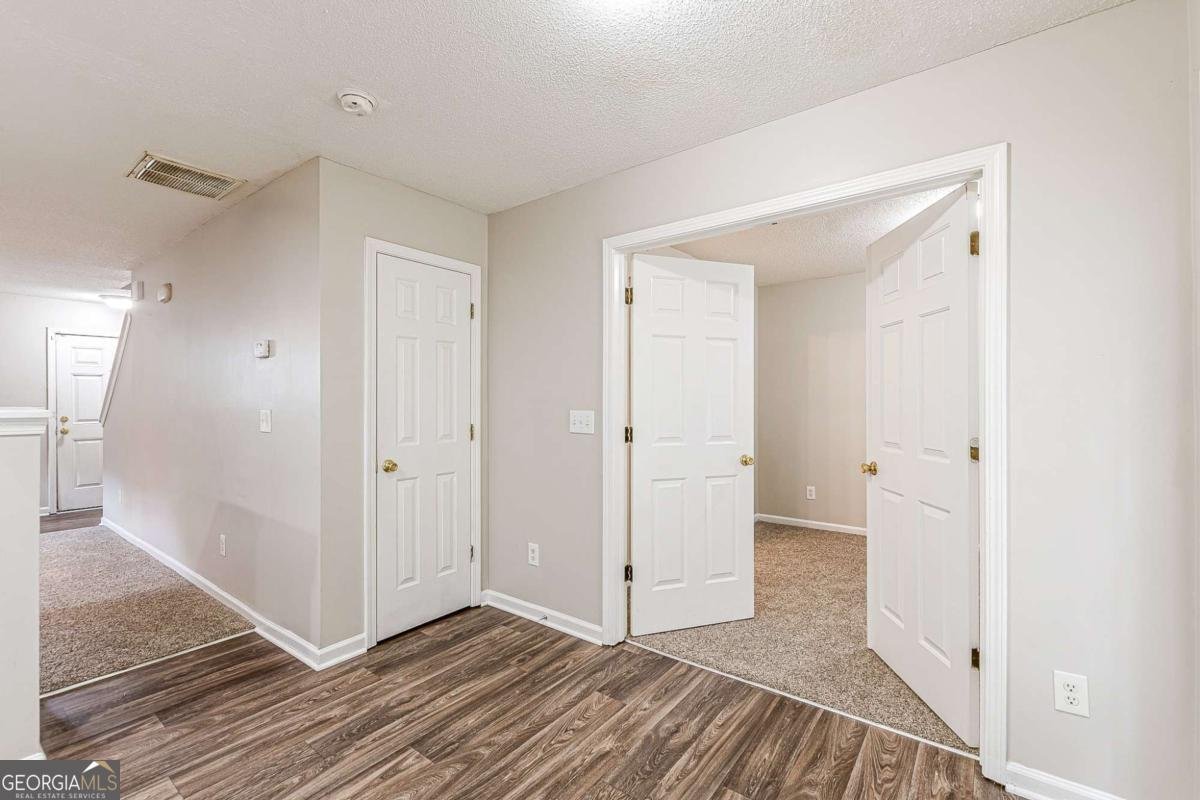 5850 Sable Glen Road Atlanta - 4