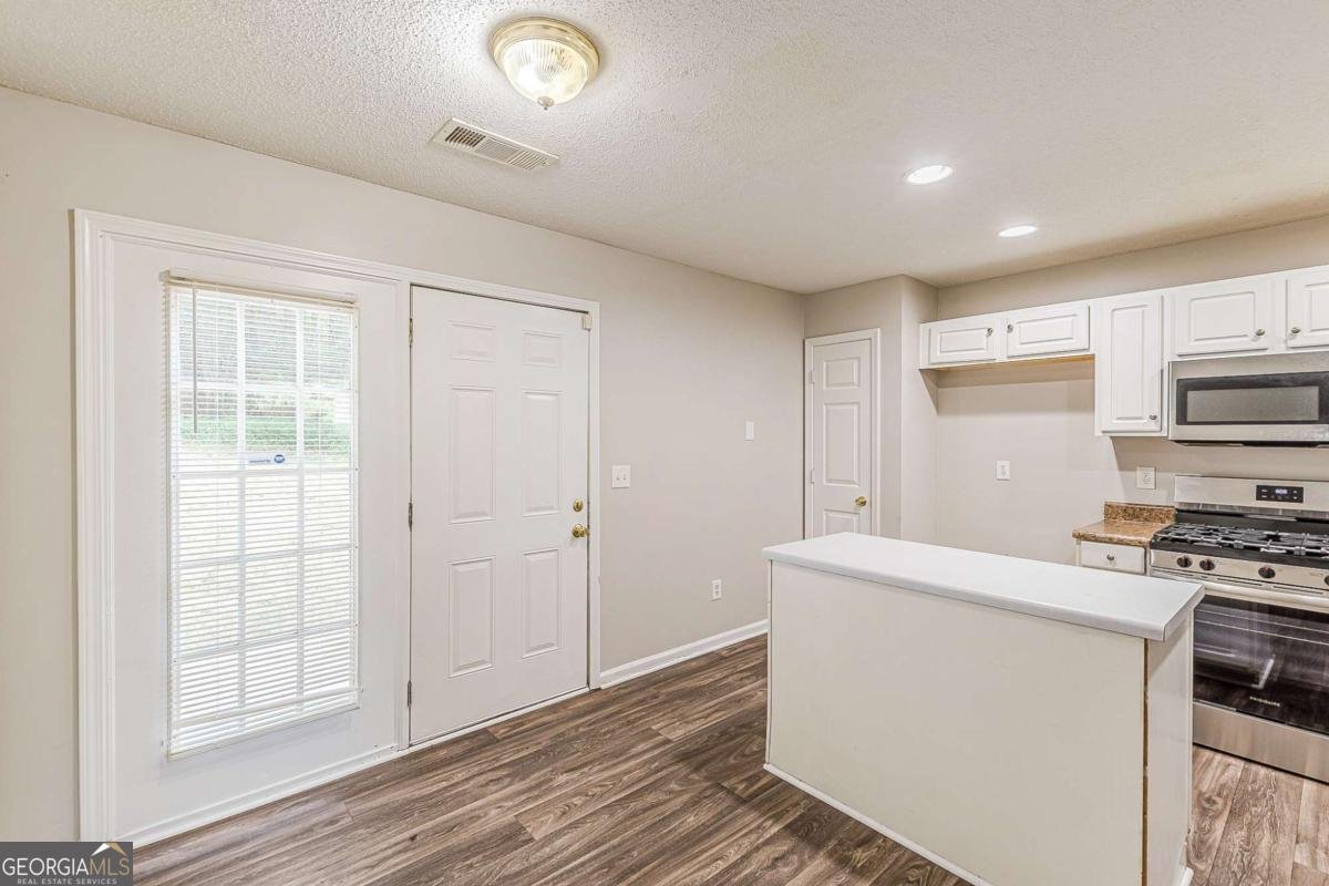 5850 Sable Glen Road Atlanta - 6