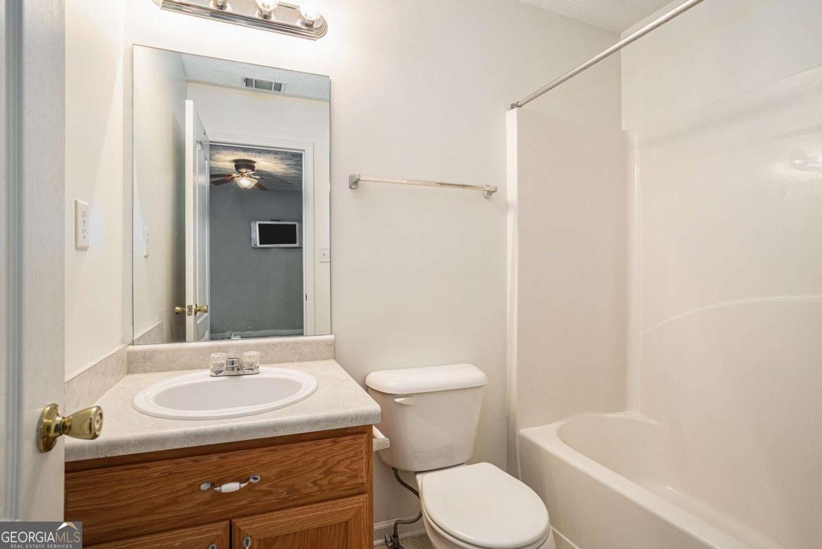 3047 Fields Drive Stonecrest - 16