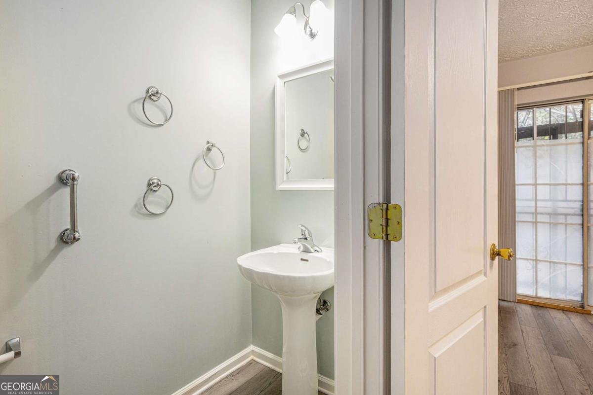 3047 Fields Drive Stonecrest - 8