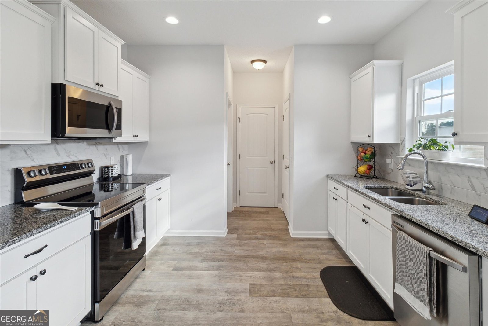 93 Loganberry Lane Ludowici - 4